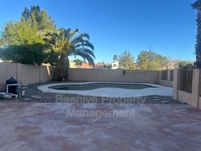 1034 W Juanita Ave in Gilbert, AZ - Building Photo - Building Photo