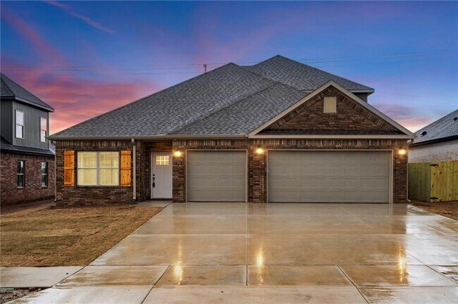 property at 7303 SW Basswood Ave