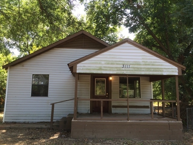 property at 3111 Parkhurst St