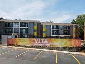 2506 S 72nd Ct in Omaha, NE - Building Photo