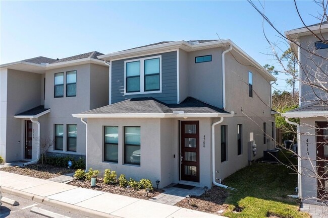 4708 Terra Esmeralda Dr in Kissimmee, FL - Foto de edificio - Building Photo
