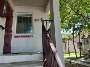 13922 SW 91st Terrace in Miami, FL - Building Photo - Building Photo