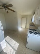 5233 Wyandotte Ave in Oroville, CA - Building Photo - Building Photo