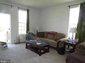 92 Grand National Ln in Newark, DE - Building Photo - Building Photo