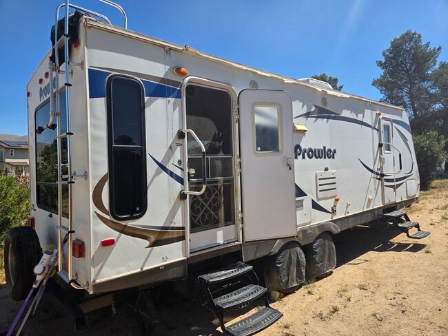 19188 Glendale Ave, Unit 29ft trailer, Unit 29ft trailer