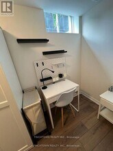 10 Green Manor Cres in Vaughan, ON - Building Photo - Building Photo