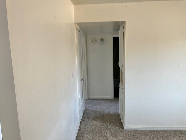 610 S 200 E in Roosevelt, UT - Building Photo - Building Photo