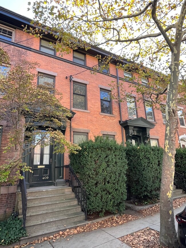 property at 409 Temple St