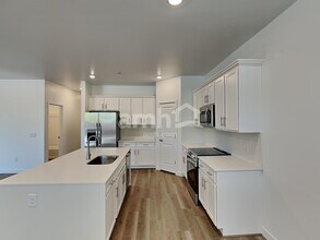 6476 E Paseo Baranda in Tucson, AZ - Building Photo - Building Photo