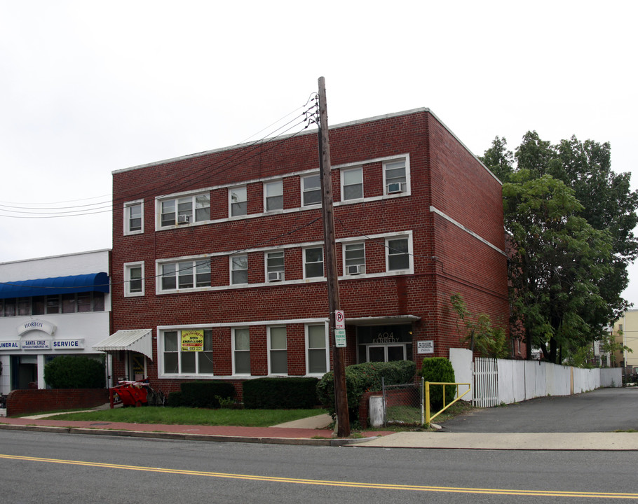 604 Kennedy St NW in Washington, DC - Building Photo