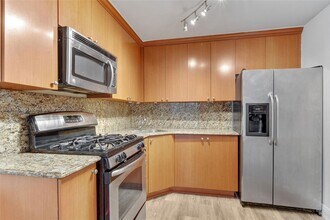 3245 Virginia St in Miami, FL - Building Photo - Building Photo