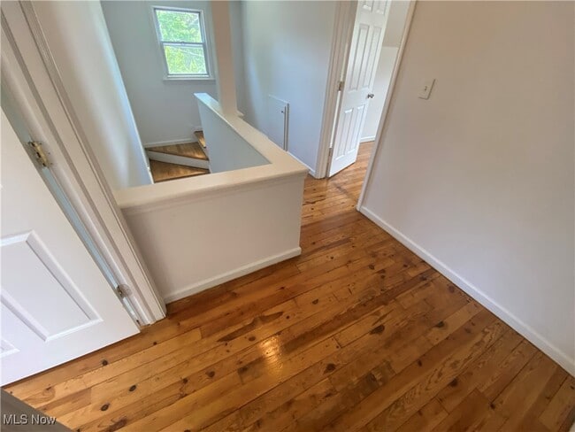 property at 854 E 258th St