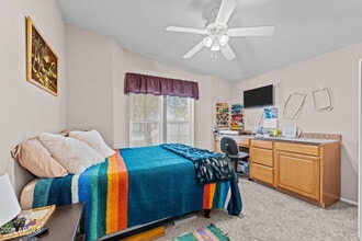 2501 W Wickenburg Way in Wickenburg, AZ - Building Photo - Building Photo