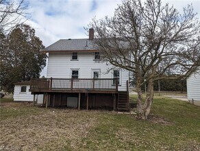 16117 E High St in Middlefield, OH - Building Photo - Building Photo