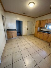 7511 Colgate Ave in Cleveland, OH - Building Photo - Building Photo