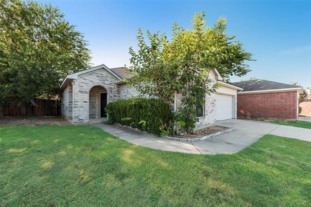 6464 Downeast Dr in Fort Worth, TX - Building Photo - Building Photo