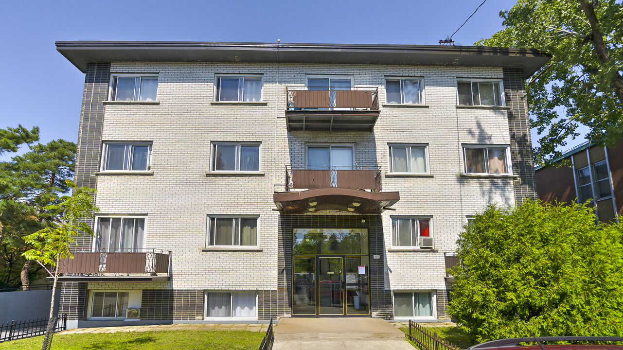 1125 Galt Rue in Verdun, QC - Building Photo