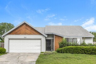 4767 Wassail Dr in Jacksonville, FL - Building Photo