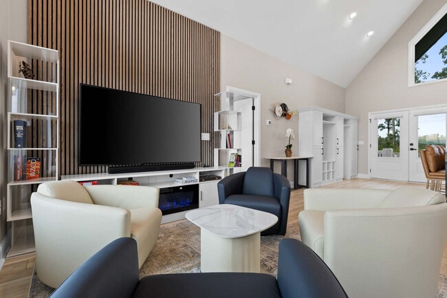 94 River Knl Trl in Ellijay, GA - Foto de edificio - Building Photo