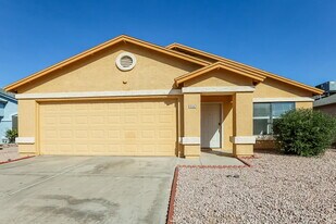 8516 W Elm St in Phoenix, AZ - Building Photo