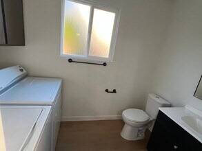 7424 Launa Dr in Midvale, UT - Building Photo - Building Photo