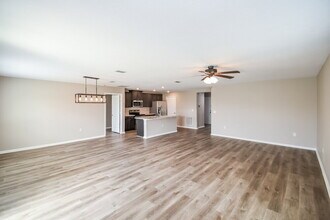 3656 Shiner Dr in Jacksonville, FL - Building Photo - Building Photo