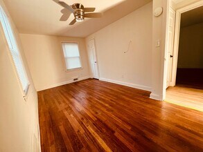 501 Milford Mill Rd-Unit -Apt 1 in Pikesville, MD - Building Photo - Building Photo