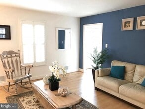 15986 Cove Ln in Montclair, VA - Building Photo - Building Photo