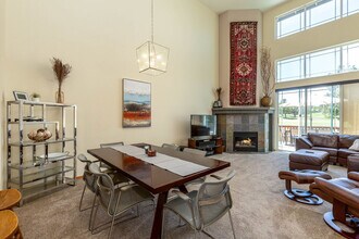 951 Golden Pheasant Dr in Redmond, OR - Building Photo - Building Photo