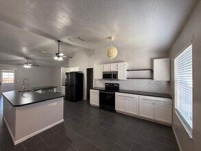 6805 Song Dr in Cocoa, FL - Building Photo - Building Photo