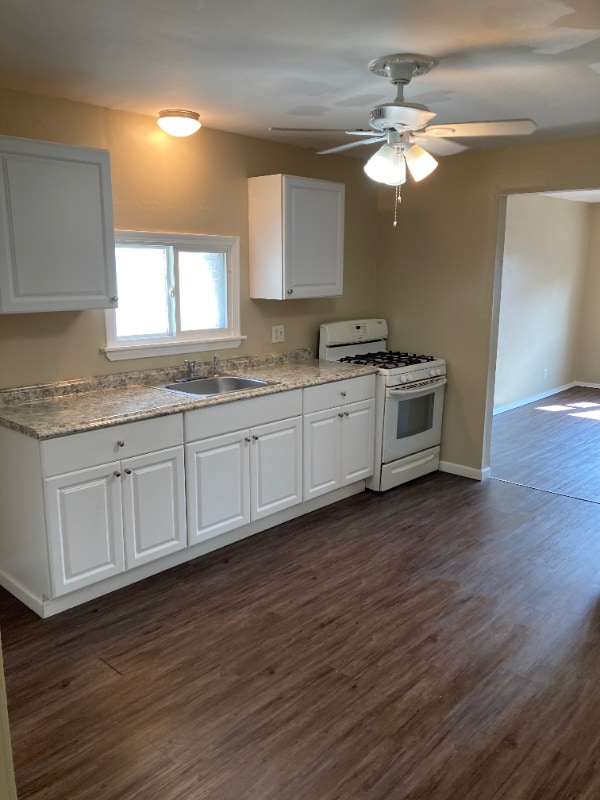 33 Reservation St