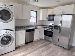 5 Loop Rd in Wurtsboro, NY - Building Photo - Building Photo