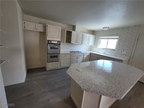 3749 Ponderosa St in Las Vegas, NV - Building Photo - Building Photo