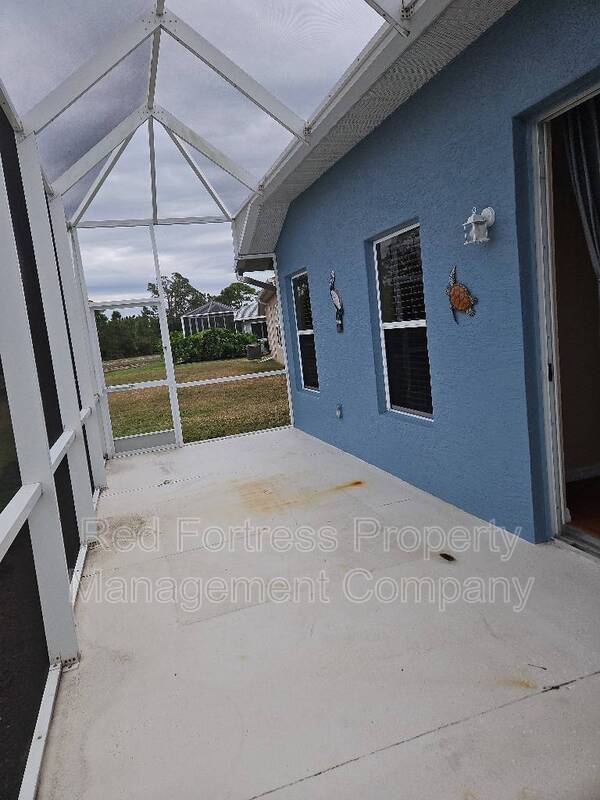 1556 Scarlett Ave in North Port, FL - Building Photo - Building Photo