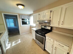 1319 Joyce Dr in South Bend, IN - Building Photo - Building Photo