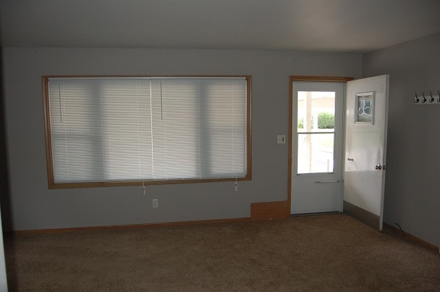 300 Melrose Ct in Iowa City, IA - Building Photo - Building Photo