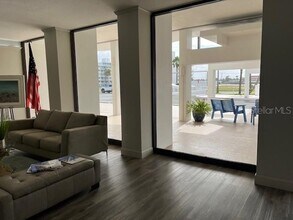 2828 N Atlantic Ave in Daytona Beach, FL - Building Photo - Building Photo