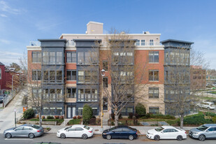 Logan Station in Washington, DC - Foto de edificio - Building Photo