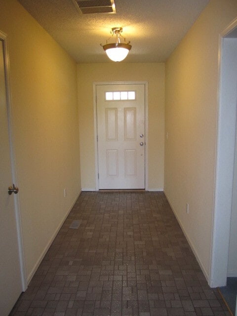 11200 Ann Arbor Ave in Oklahoma City, OK - Foto de edificio - Building Photo