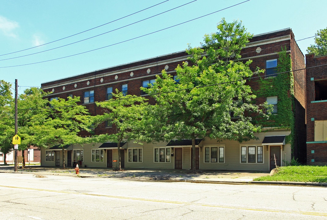 Eastlake Apartments in Cleveland, OH - Foto de edificio