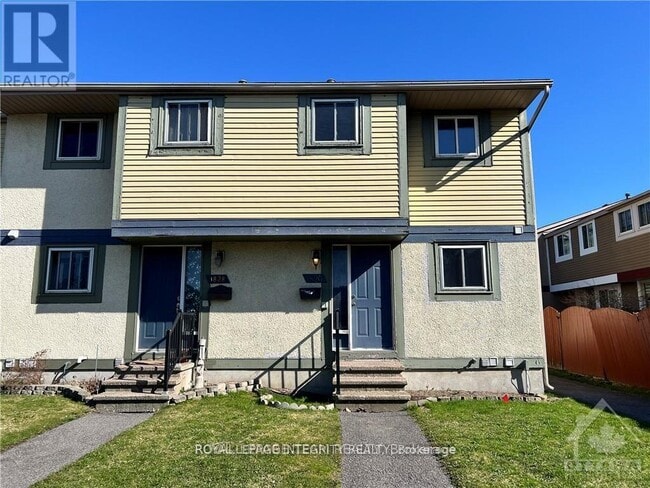 property at 1826 Stonehenge Crescent