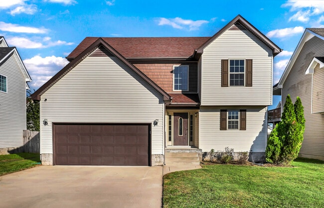 3797 Suiter Rd in Clarksville, TN - Foto de edificio - Building Photo