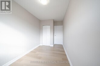 468 Ottawa St N in Hamilton, ON - Building Photo - Building Photo