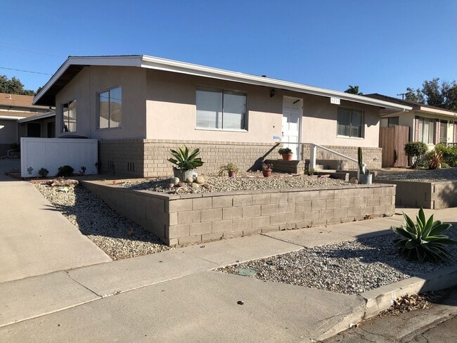 property at 3257-3257 San Pablo St