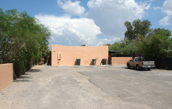 2632 N Estrella Ave in Tucson, AZ - Building Photo - Building Photo