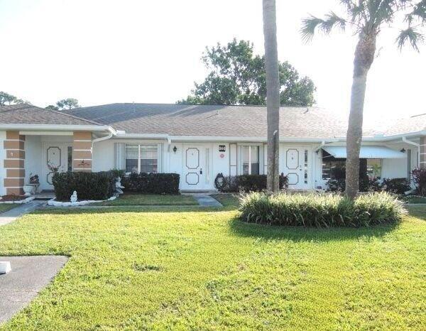 944 Savannas Point Dr in Fort Pierce, FL - Building Photo