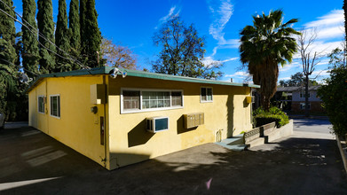 425 W Sierra Madre Blvd in Sierra Madre, CA - Building Photo - Other