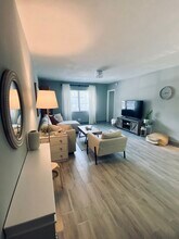 2426 SE 17th St in Fort Lauderdale, FL - Building Photo - Building Photo