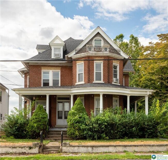 5655 E Texas Rd in East Texas, PA - Building Photo - Building Photo