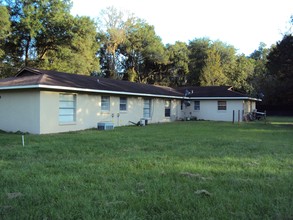 1010 NE 95th St in Ocala, FL - Building Photo - Building Photo